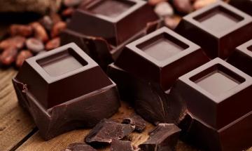 Should you smell chocolate before working out? Here's what science says