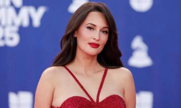 Kacey Musgraves cancels three dates on upcoming Middle of Nowhere tour